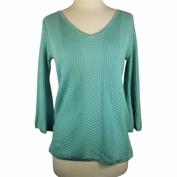 Light Mint Green V-Neck Knit Sweater. Sz S. - Picture 1 of 10